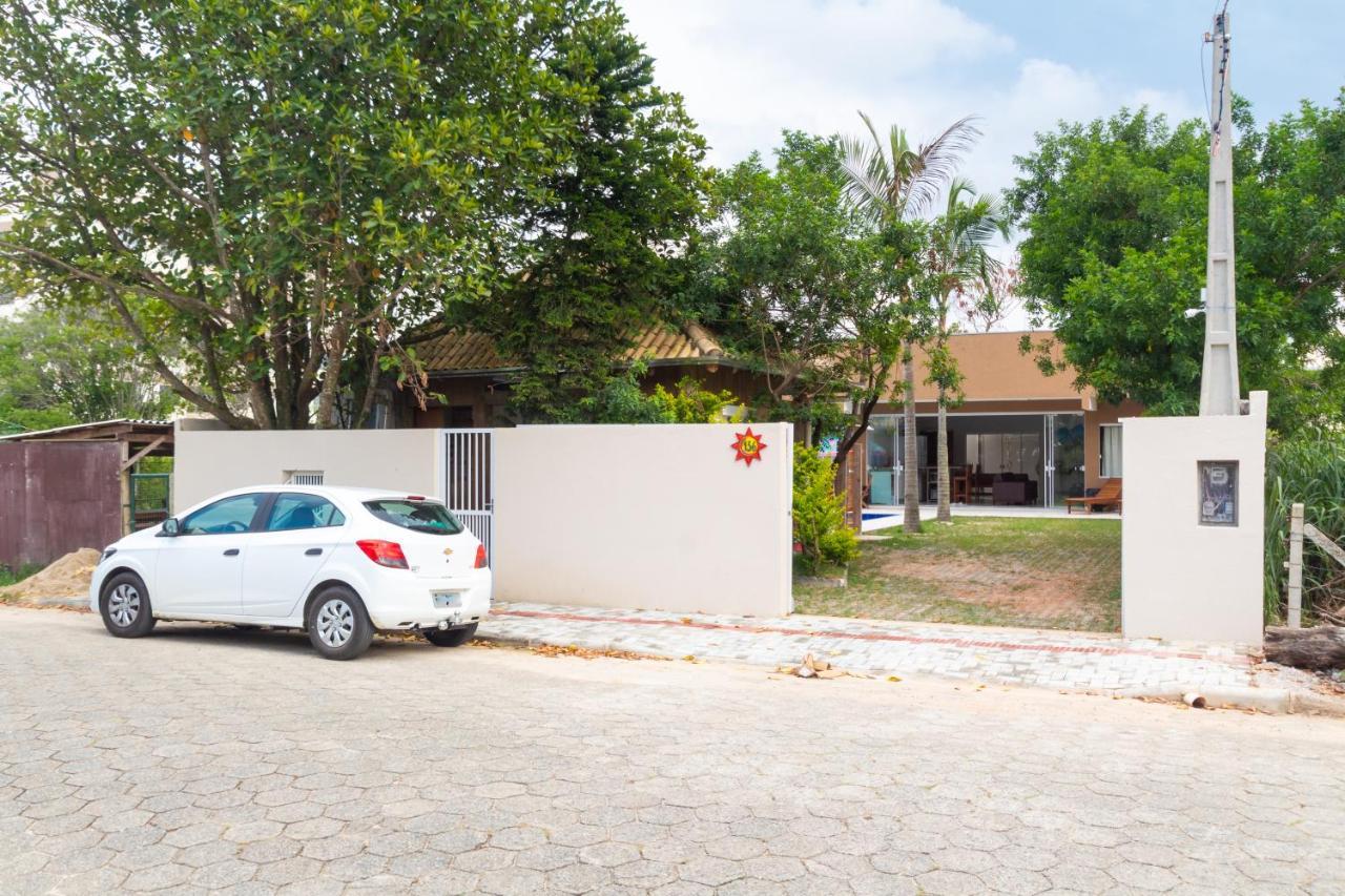 Casa Frank Com Piscina Em Mariscal Villa Bombinhas Exterior photo
